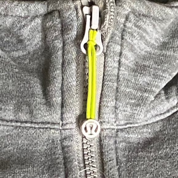 lululemon athletica Scuba Hoodie - Picture 3 of 8